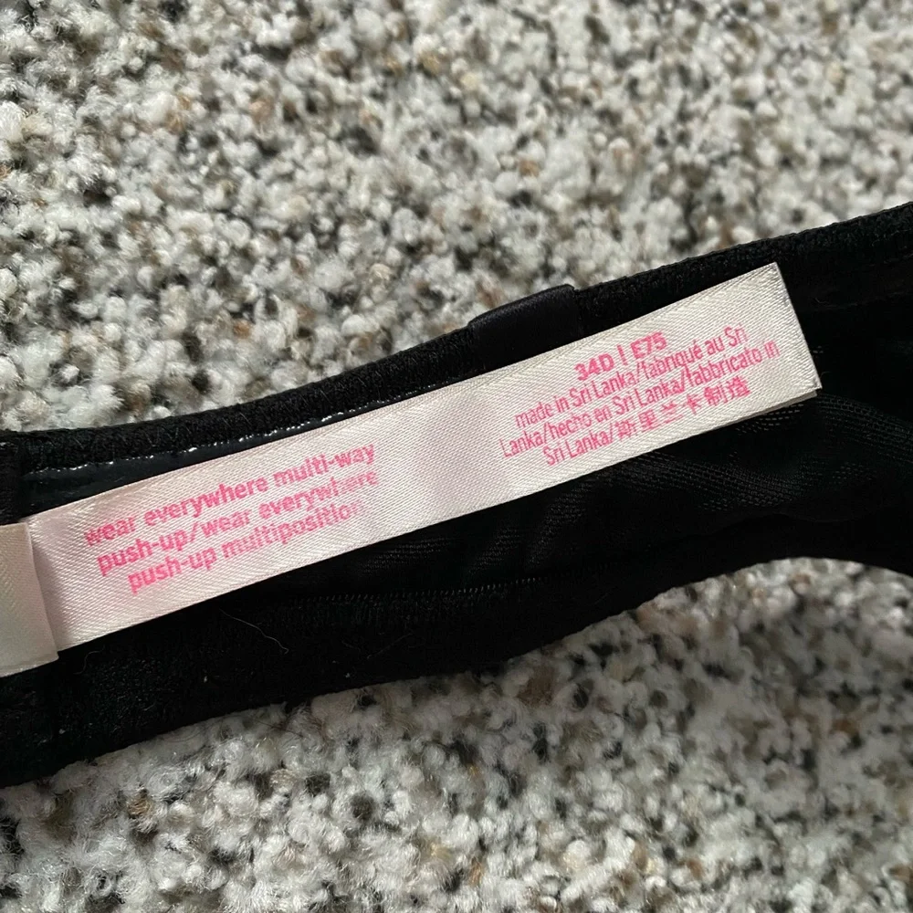 Floral Wear Everyday Mutli Way by Pink - Picture 4 of 5